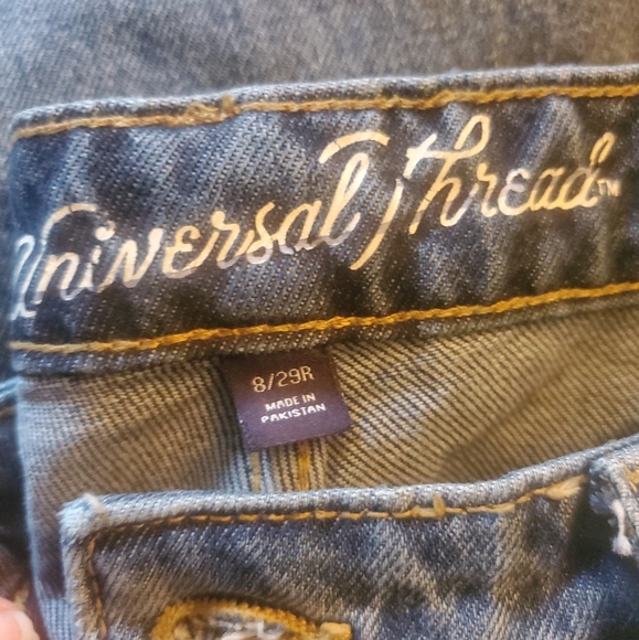 Universal Thread Size 8/29 Hand Ripped Jeans - Picture 7 of 7